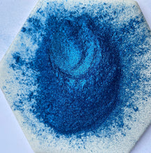 Load image into Gallery viewer, Washer Fluid Mica Powder