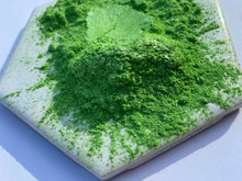 Load image into Gallery viewer, Granny Smith Apple Mica Powder