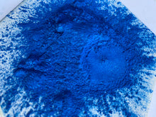 Load image into Gallery viewer, Blue Me Away Mica Powder